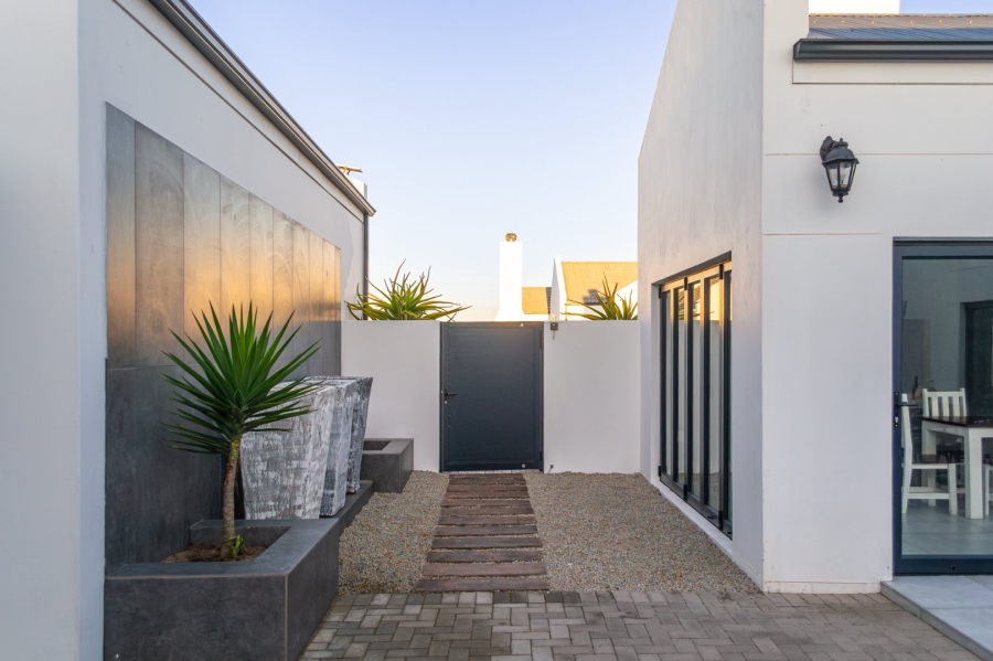 3 Bedroom Property for Sale in Laaiplek Western Cape